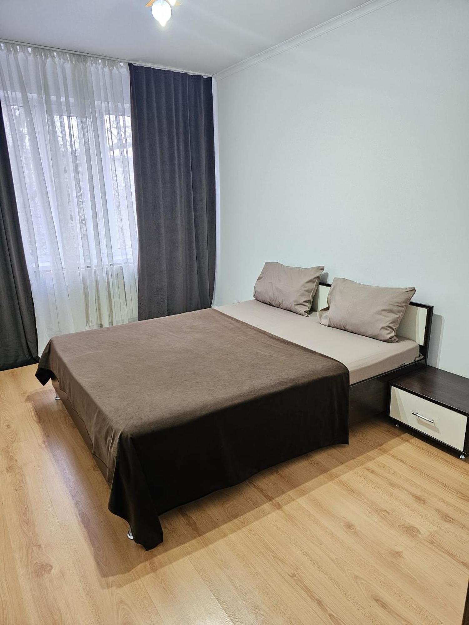 Apartament 2 Bedrooms, Botanica Chişinău Extérieur photo