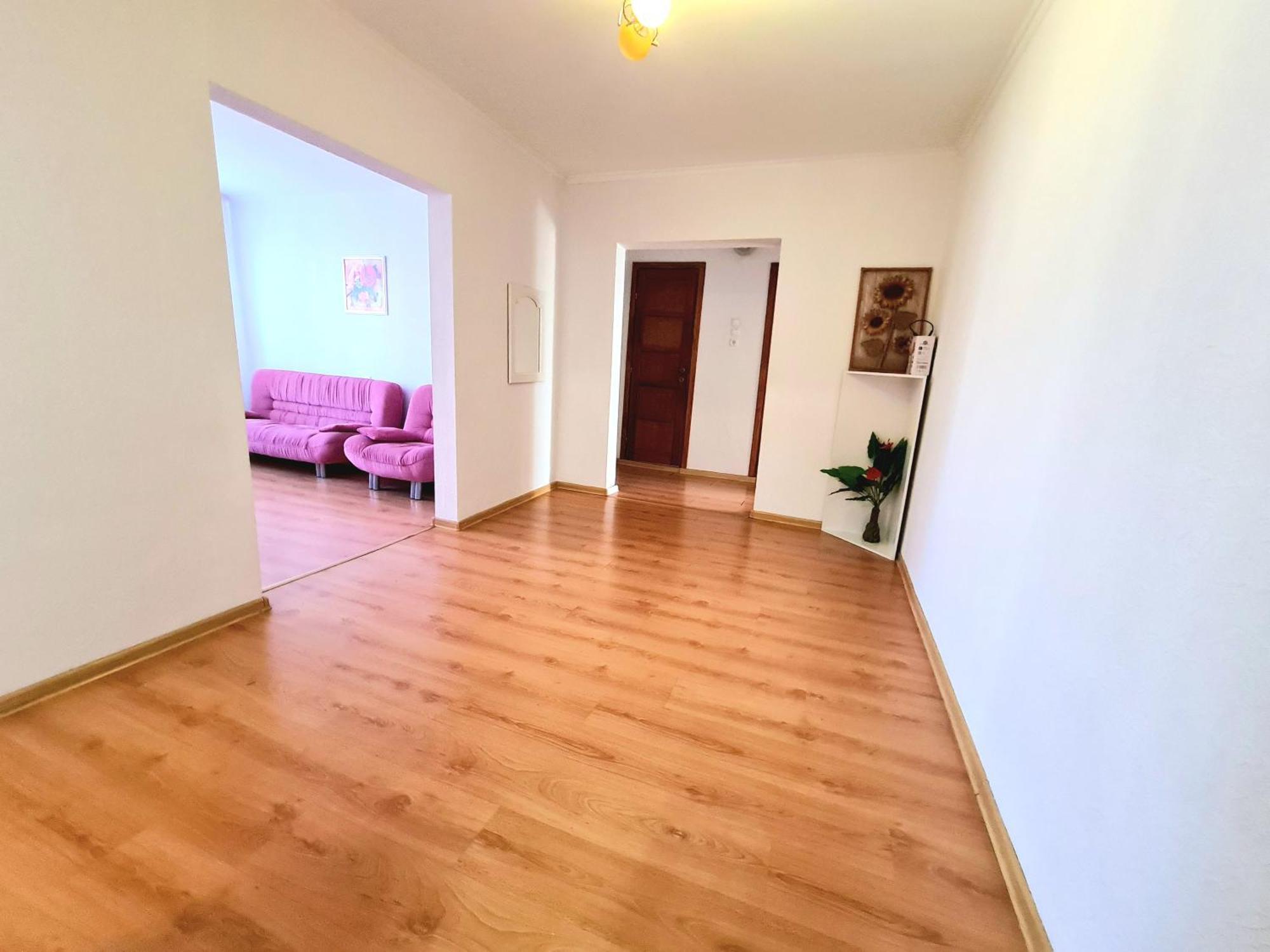 Apartament 2 Bedrooms, Botanica Chişinău Extérieur photo
